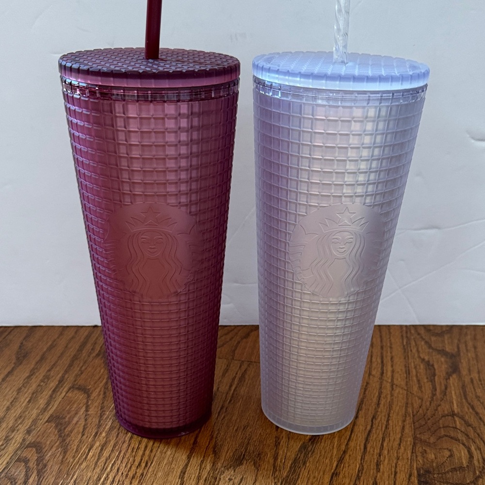 Starbucks tumbler - bundle of 2 -  2022 and iridescent